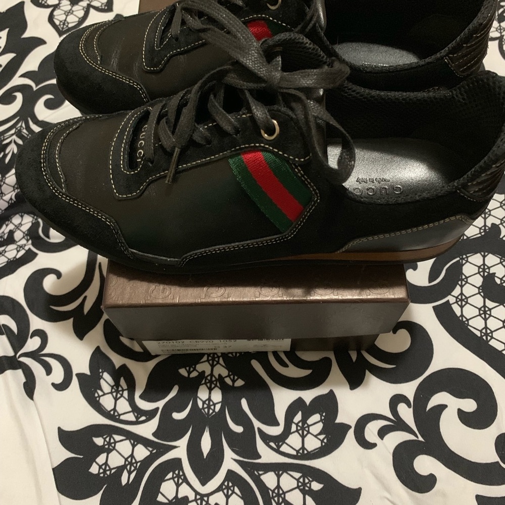 Gucci sneakers